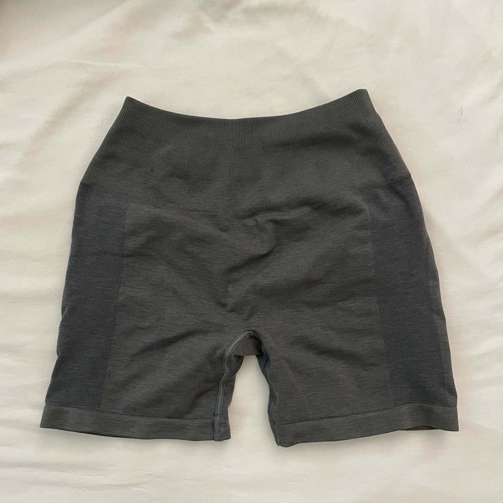 Alphalete Amplify Shorts